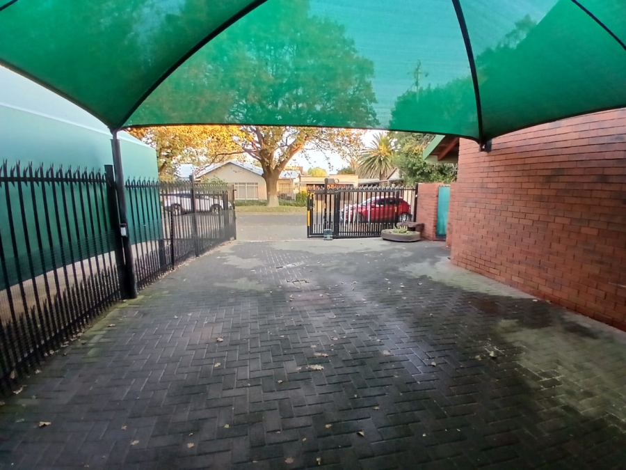 To Let 3 Bedroom Property for Rent in Hospitaalpark Free State